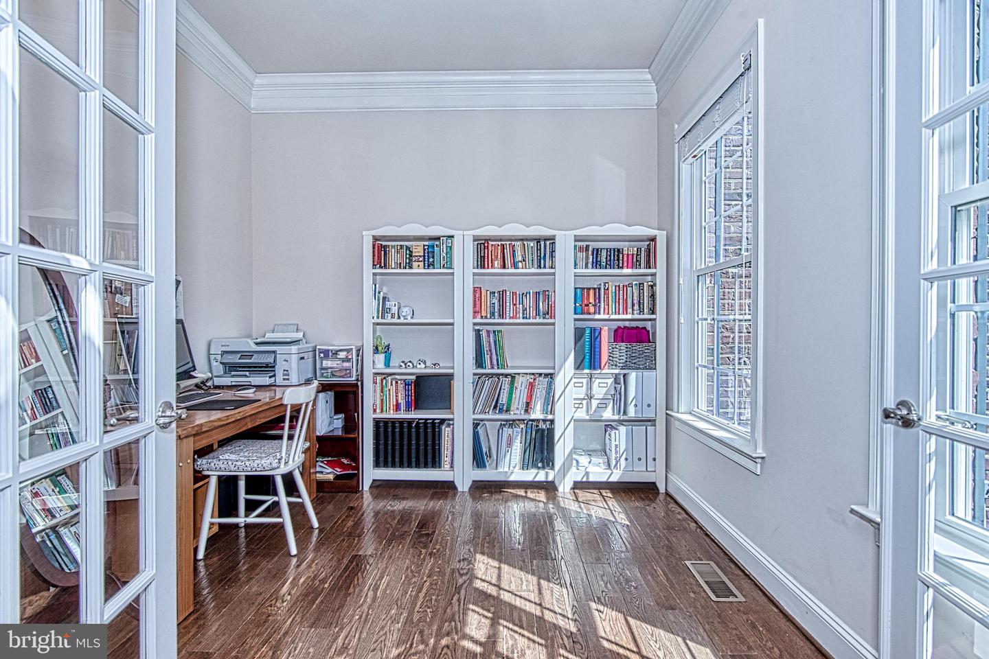 41514 CARRIAGE HORSE DR, ALDIE, Virginia 20105, 5 Bedrooms Bedrooms, ,3 BathroomsBathrooms,Residential,For sale,41514 CARRIAGE HORSE DR,VALO2115868 MLS # VALO2115868