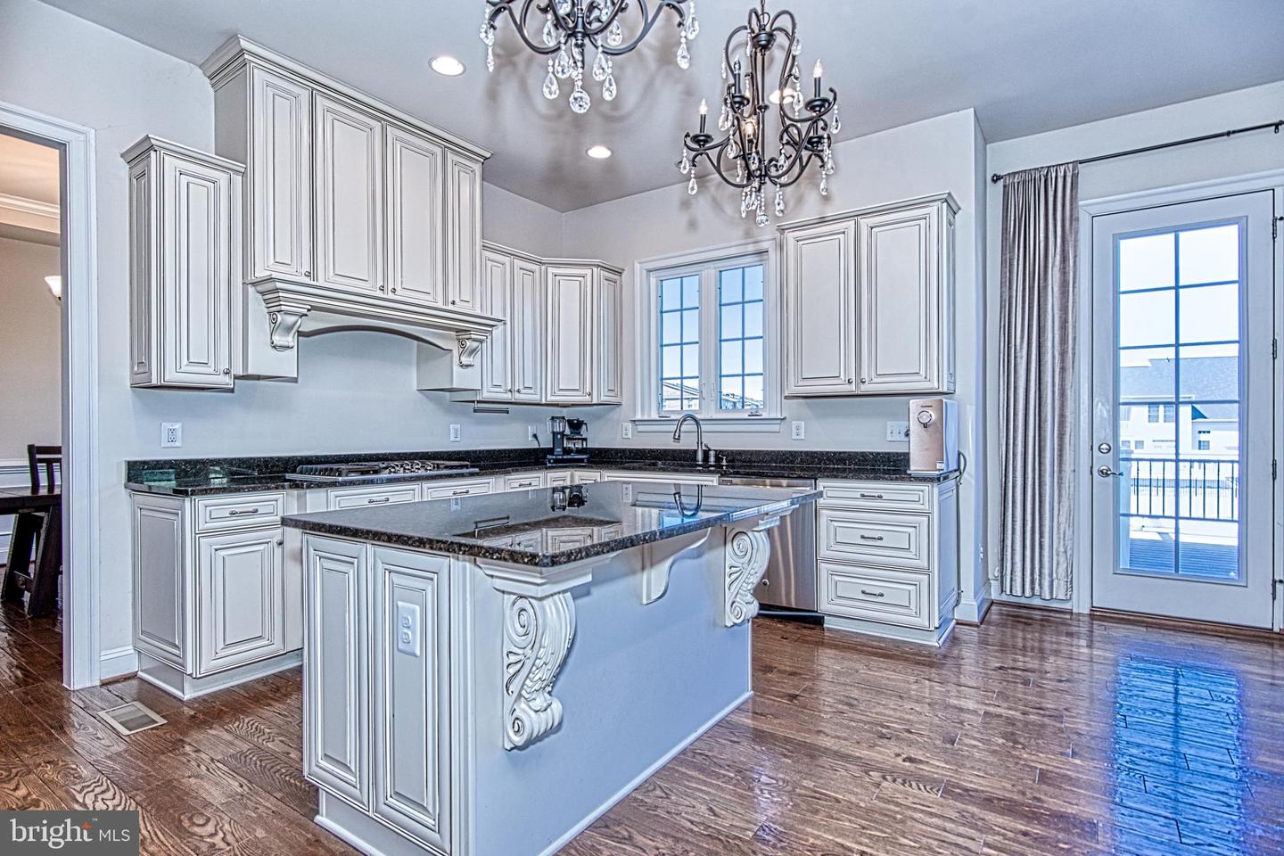 41514 CARRIAGE HORSE DR, ALDIE, Virginia 20105, 5 Bedrooms Bedrooms, ,3 BathroomsBathrooms,Residential,For sale,41514 CARRIAGE HORSE DR,VALO2115868 MLS # VALO2115868