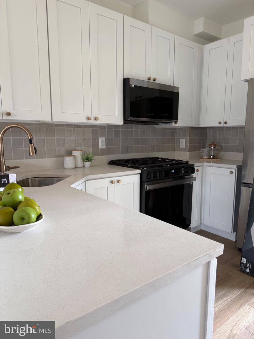 820 13TH ST NE, WASHINGTON, District Of Columbia 20002, 3 Bedrooms Bedrooms, 9 Rooms Rooms,2 BathroomsBathrooms,Residential,For sale,820 13TH ST NE,DCDC2246038 MLS # DCDC2246038 820 13TH ST NE, WASHINGTON, District Of Columbia 20002, 3 Bedrooms Bedrooms, 9 Rooms Rooms,2 BathroomsBathrooms,Residential,For sale,820 13TH ST NE,DCDC2246038 MLS # DCDC2246038