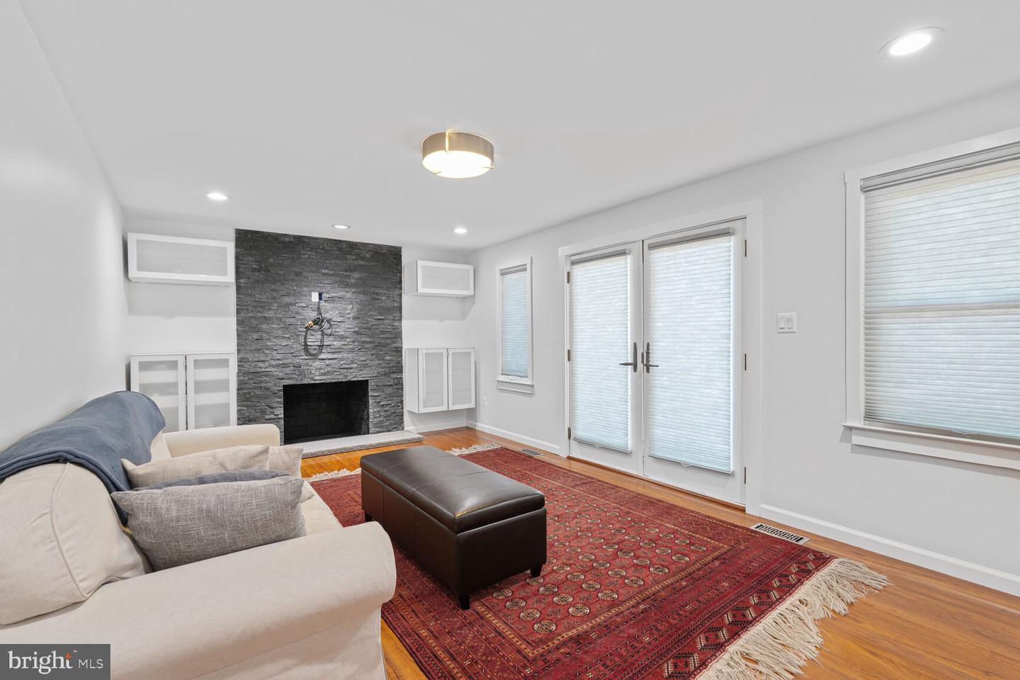 7937 FREEHOLLOW DR, FALLS CHURCH, Virginia 22042, 4 Bedrooms Bedrooms, ,4 BathroomsBathrooms,Residential,For sale,7937 FREEHOLLOW DR,VAFX2291024 MLS # VAFX2291024