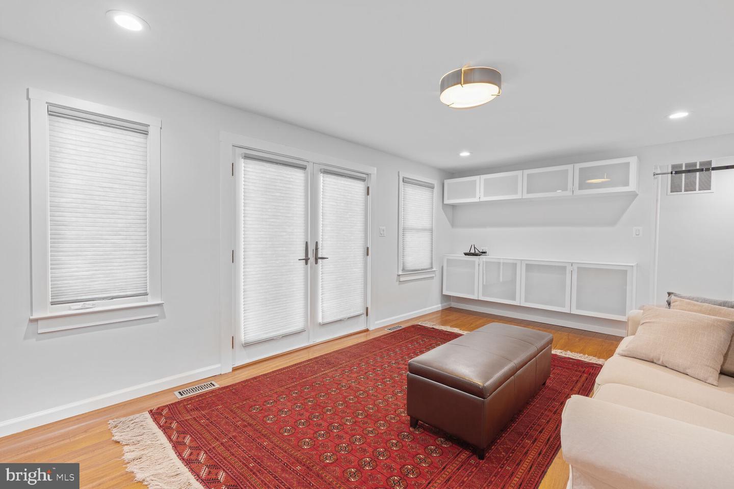 7937 FREEHOLLOW DR, FALLS CHURCH, Virginia 22042, 4 Bedrooms Bedrooms, ,4 BathroomsBathrooms,Residential,For sale,7937 FREEHOLLOW DR,VAFX2291024 MLS # VAFX2291024