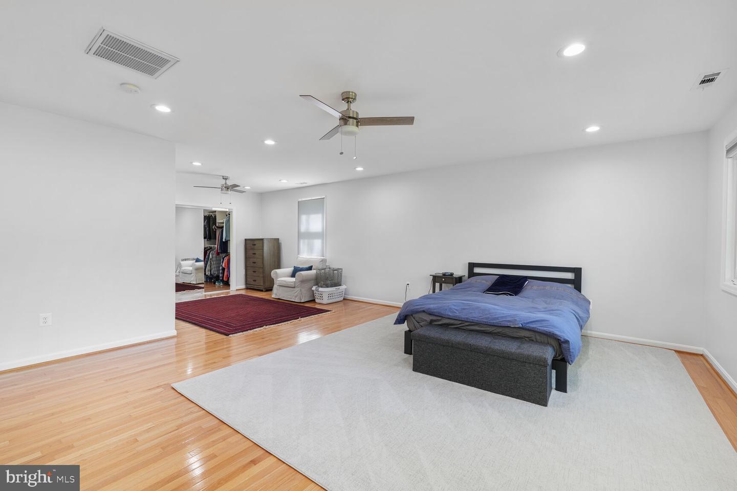 7937 FREEHOLLOW DR, FALLS CHURCH, Virginia 22042, 4 Bedrooms Bedrooms, ,4 BathroomsBathrooms,Residential,For sale,7937 FREEHOLLOW DR,VAFX2291024 MLS # VAFX2291024