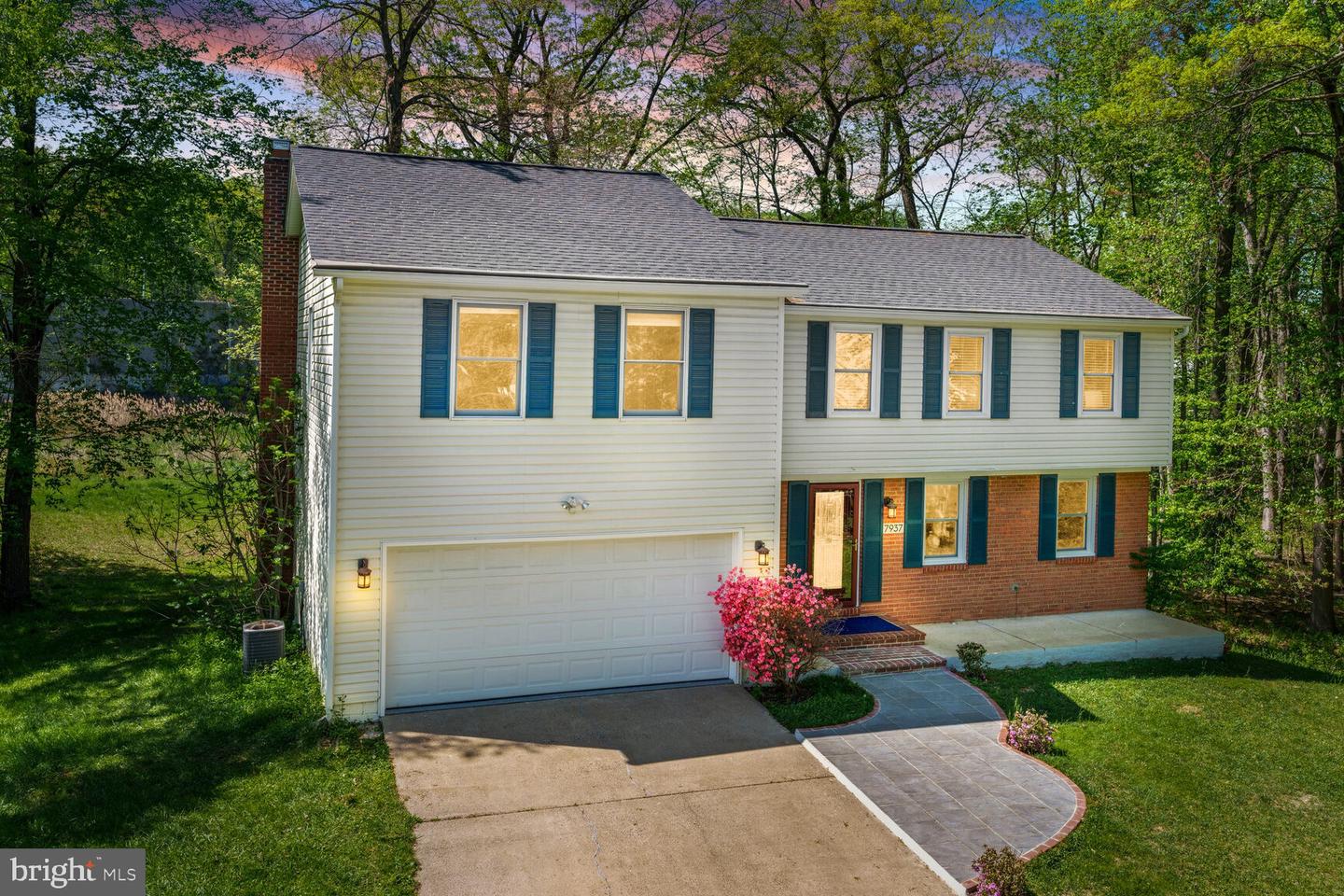 7937 FREEHOLLOW DR, FALLS CHURCH, Virginia 22042, 4 Bedrooms Bedrooms, ,4 BathroomsBathrooms,Residential,For sale,7937 FREEHOLLOW DR,VAFX2291024 MLS # VAFX2291024