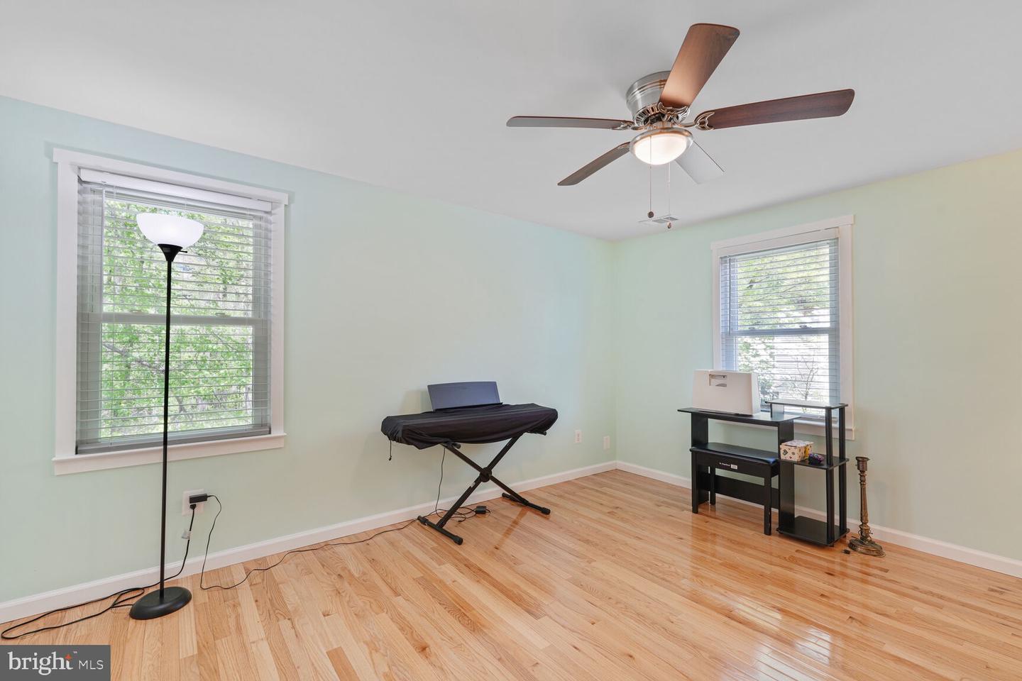 7937 FREEHOLLOW DR, FALLS CHURCH, Virginia 22042, 4 Bedrooms Bedrooms, ,4 BathroomsBathrooms,Residential,For sale,7937 FREEHOLLOW DR,VAFX2291024 MLS # VAFX2291024