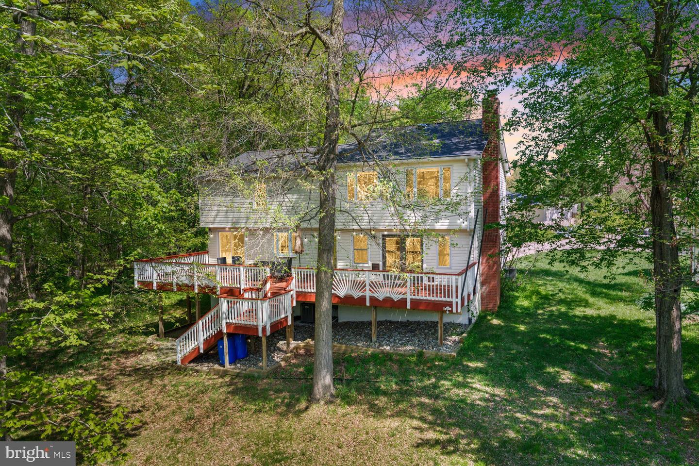 7937 FREEHOLLOW DR, FALLS CHURCH, Virginia 22042, 4 Bedrooms Bedrooms, ,4 BathroomsBathrooms,Residential,For sale,7937 FREEHOLLOW DR,VAFX2291024 MLS # VAFX2291024