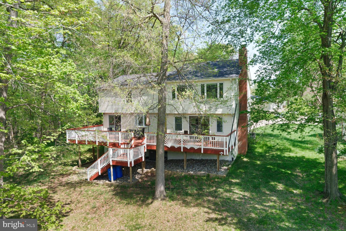 7937 FREEHOLLOW DR, FALLS CHURCH, Virginia 22042, 4 Bedrooms Bedrooms, ,4 BathroomsBathrooms,Residential,For sale,7937 FREEHOLLOW DR,VAFX2291024 MLS # VAFX2291024