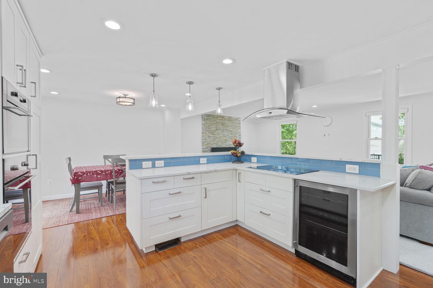 7937 FREEHOLLOW DR, FALLS CHURCH, Virginia 22042, 4 Bedrooms Bedrooms, ,4 BathroomsBathrooms,Residential,For sale,7937 FREEHOLLOW DR,VAFX2291024 MLS # VAFX2291024