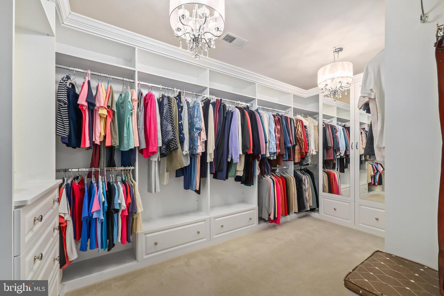 41199 COTTER CT, WATERFORD, Virginia 20197, 5 Bedrooms Bedrooms, ,4 BathroomsBathrooms,Residential,For sale,41199 COTTER CT,VALO2115912 MLS # VALO2115912