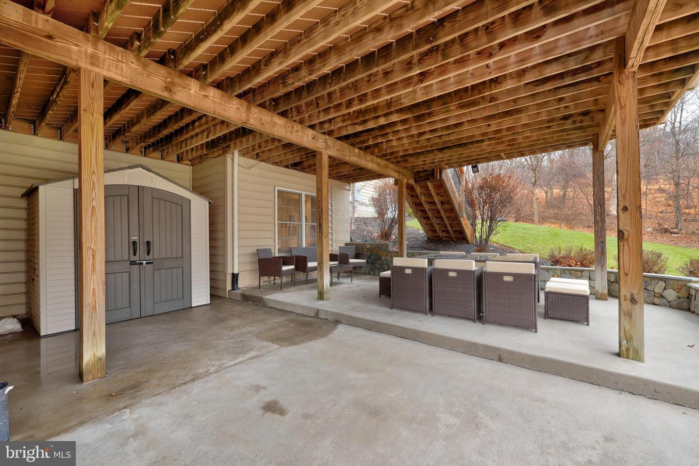 41199 COTTER CT, WATERFORD, Virginia 20197, 5 Bedrooms Bedrooms, ,4 BathroomsBathrooms,Residential,For sale,41199 COTTER CT,VALO2115912 MLS # VALO2115912