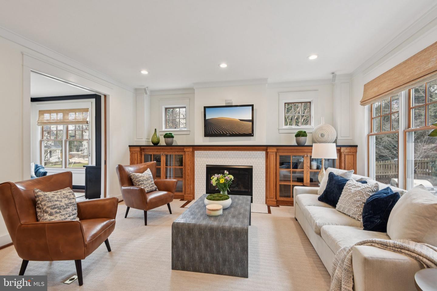 448 NELSON DR NE, VIENNA, Virginia 22180, 6 Bedrooms Bedrooms, ,5 BathroomsBathrooms,Residential,For sale,448 NELSON DR NE,VAFX2291110 MLS # VAFX2291110