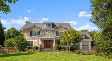 448 NELSON DR NE, VIENNA, Virginia 22180, 6 Bedrooms Bedrooms, ,5 BathroomsBathrooms,Residential,For sale,448 NELSON DR NE,VAFX2291110 MLS # VAFX2291110