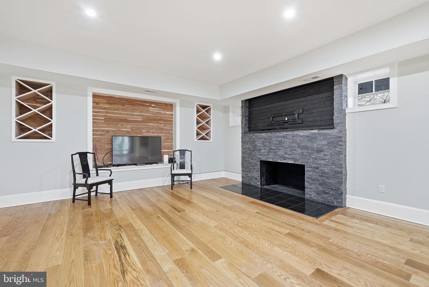 5315 COLORADO AVE NW, WASHINGTON, District Of Columbia 20011, 6 Bedrooms Bedrooms, ,6 BathroomsBathrooms,Residential,For sale,5315 COLORADO AVE NW,DCDC2246276 MLS # DCDC2246276