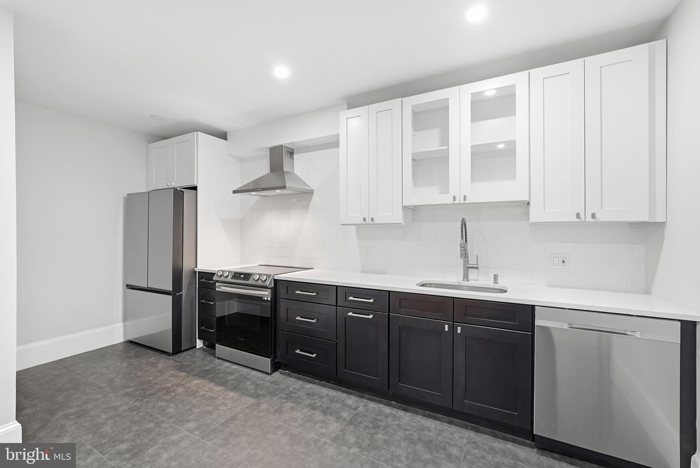 5315 COLORADO AVE NW, WASHINGTON, District Of Columbia 20011, 6 Bedrooms Bedrooms, ,6 BathroomsBathrooms,Residential,For sale,5315 COLORADO AVE NW,DCDC2246276 MLS # DCDC2246276