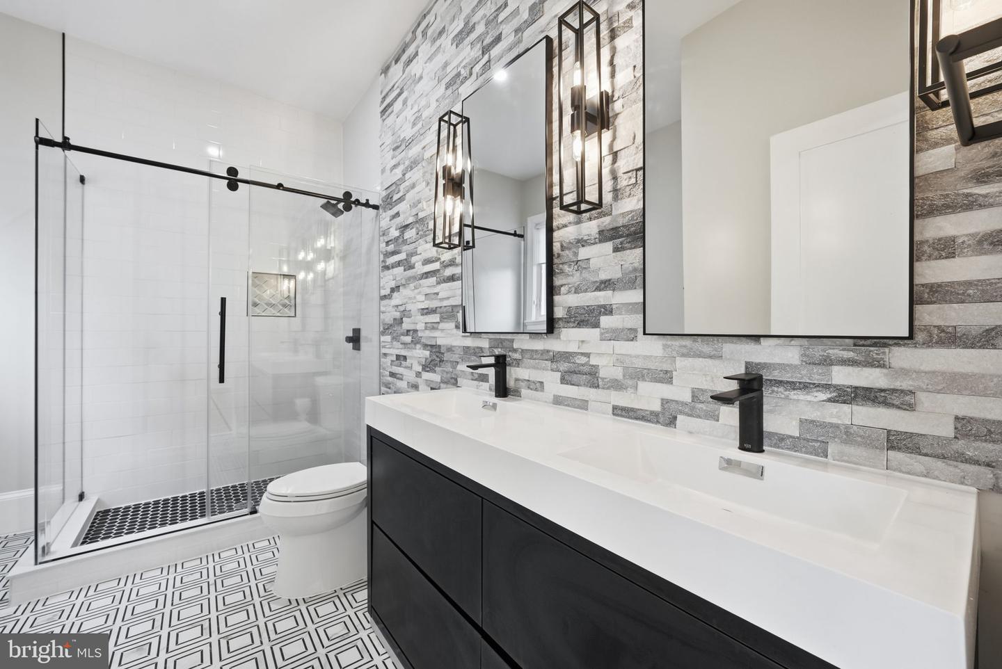 5315 COLORADO AVE NW, WASHINGTON, District Of Columbia 20011, 6 Bedrooms Bedrooms, ,6 BathroomsBathrooms,Residential,For sale,5315 COLORADO AVE NW,DCDC2246276 MLS # DCDC2246276