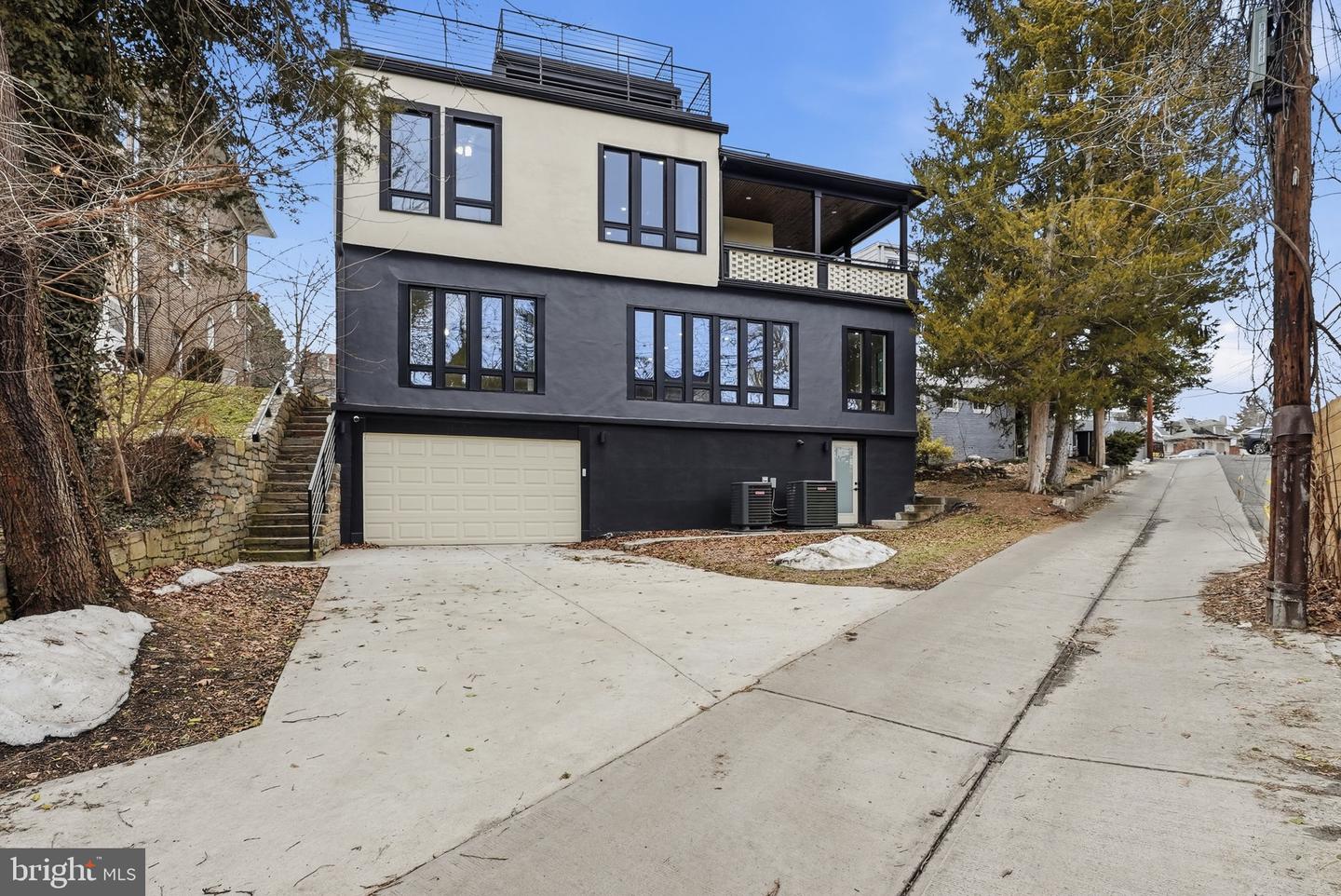 5315 COLORADO AVE NW, WASHINGTON, District Of Columbia 20011, 6 Bedrooms Bedrooms, ,6 BathroomsBathrooms,Residential,For sale,5315 COLORADO AVE NW,DCDC2246276 MLS # DCDC2246276