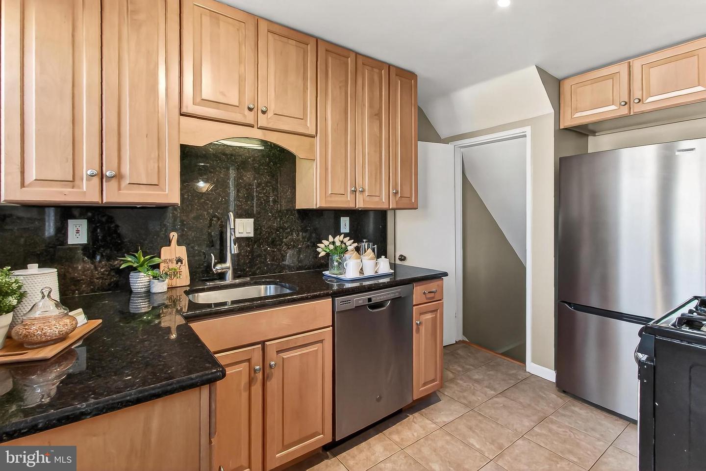 3757 KELLER AVE, ALEXANDRIA, Virginia 22302, 2 Bedrooms Bedrooms, ,2 BathroomsBathrooms,Residential,For sale,3757 KELLER AVE,VAAX2054198 MLS # VAAX2054198