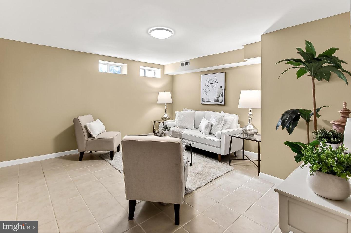 3757 KELLER AVE, ALEXANDRIA, Virginia 22302, 2 Bedrooms Bedrooms, ,2 BathroomsBathrooms,Residential,For sale,3757 KELLER AVE,VAAX2054198 MLS # VAAX2054198