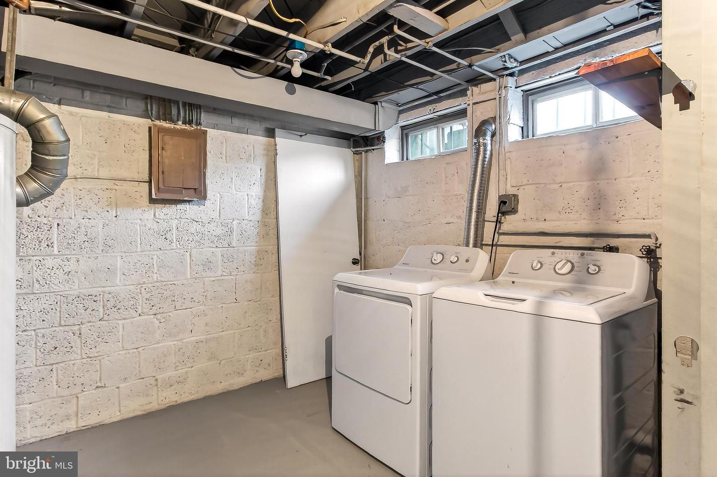 3757 KELLER AVE, ALEXANDRIA, Virginia 22302, 2 Bedrooms Bedrooms, ,2 BathroomsBathrooms,Residential,For sale,3757 KELLER AVE,VAAX2054198 MLS # VAAX2054198