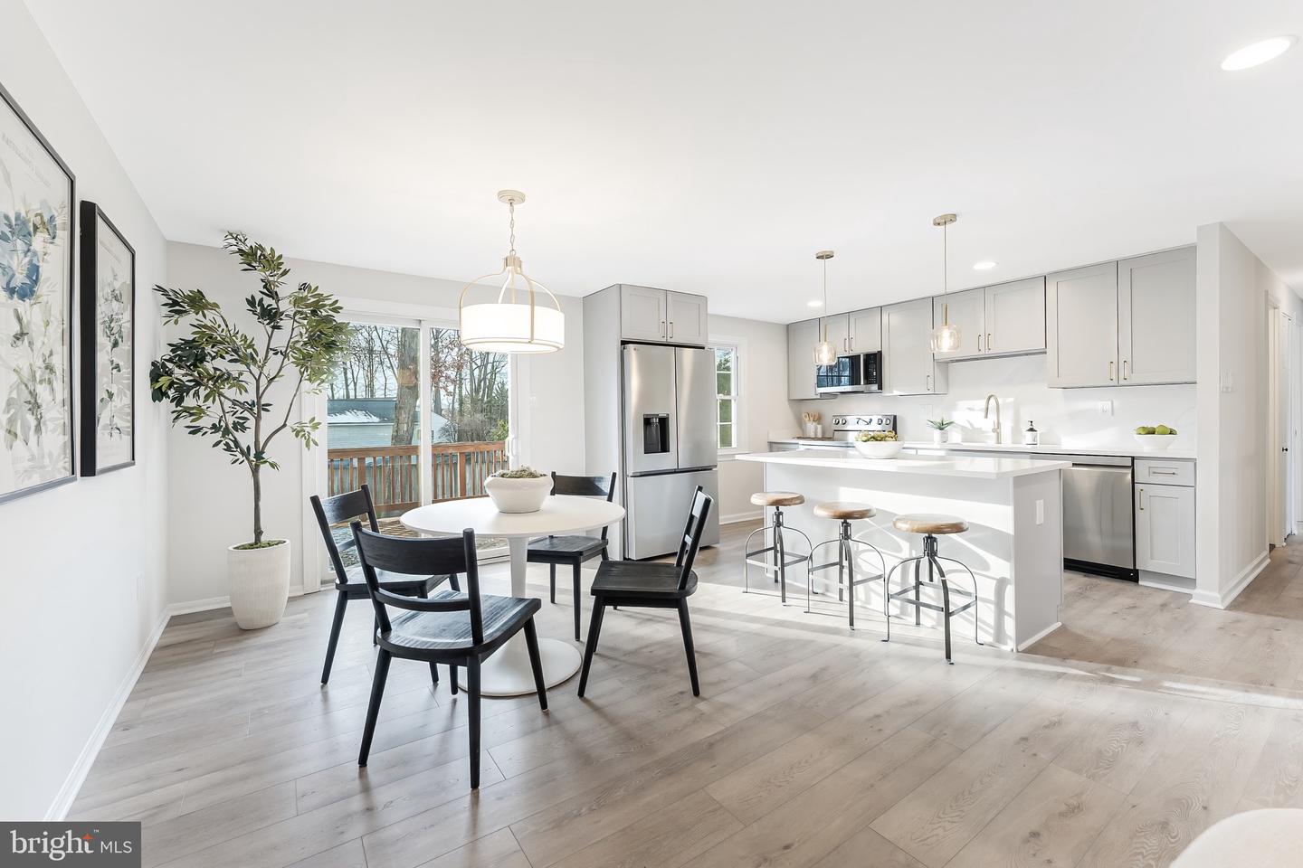 1540 POWELLS TAVERN PL, HERNDON, Virginia 20170, 5 Bedrooms Bedrooms, ,3 BathroomsBathrooms,Residential,For sale,1540 POWELLS TAVERN PL,VAFX2291172 MLS # VAFX2291172