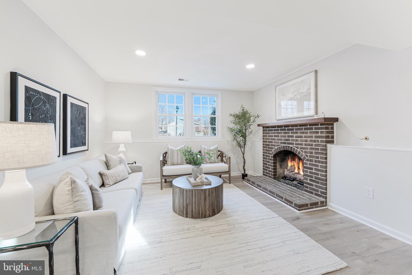 1540 POWELLS TAVERN PL, HERNDON, Virginia 20170, 5 Bedrooms Bedrooms, ,3 BathroomsBathrooms,Residential,For sale,1540 POWELLS TAVERN PL,VAFX2291172 MLS # VAFX2291172