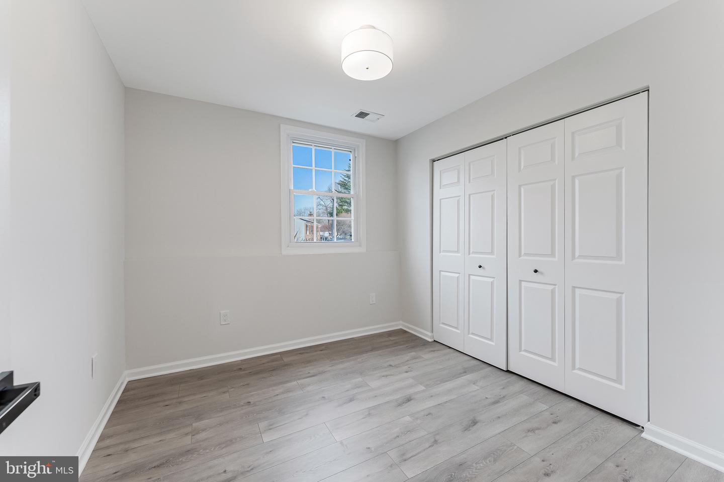 1540 POWELLS TAVERN PL, HERNDON, Virginia 20170, 5 Bedrooms Bedrooms, ,3 BathroomsBathrooms,Residential,For sale,1540 POWELLS TAVERN PL,VAFX2291172 MLS # VAFX2291172