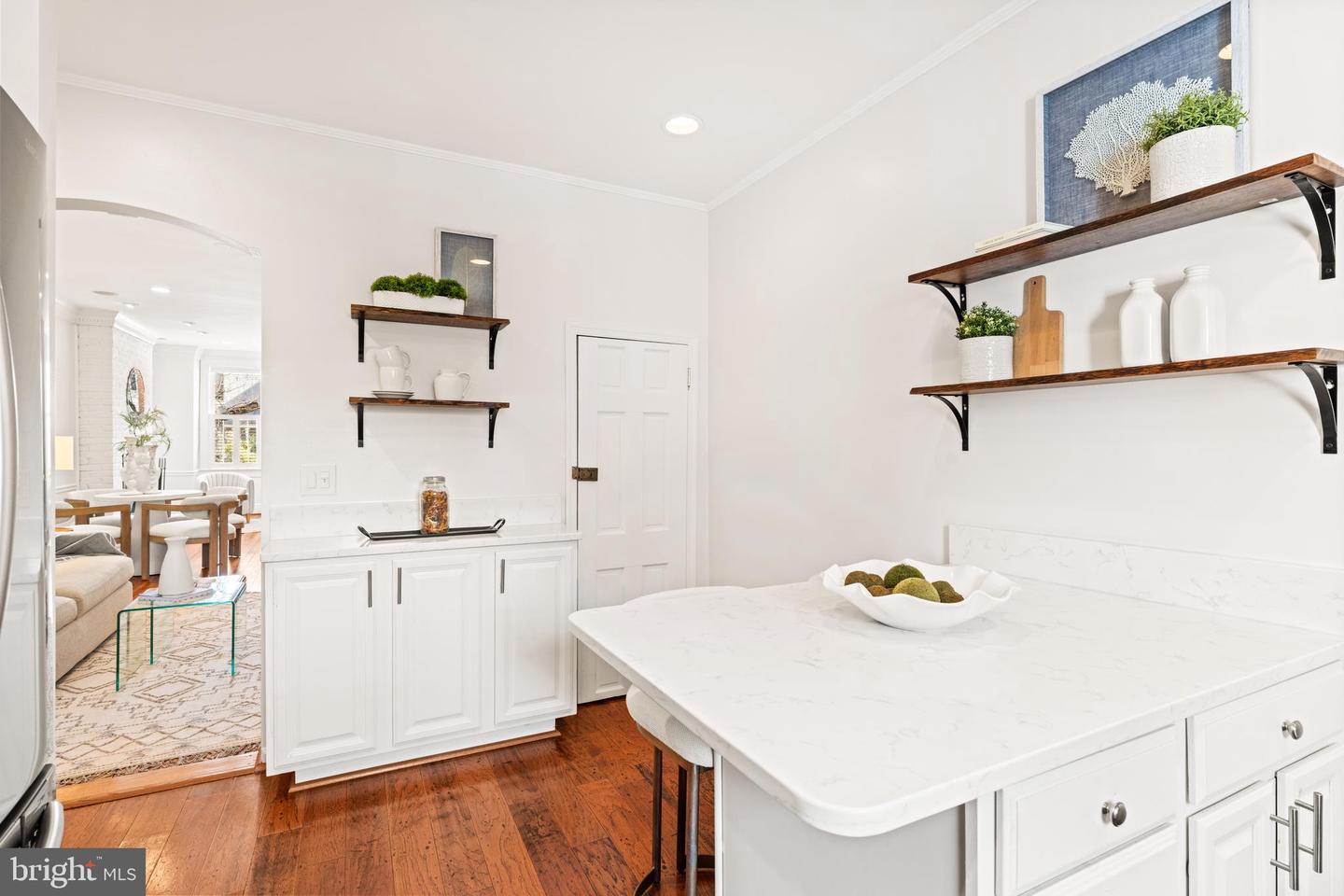 316 N ROYAL ST, ALEXANDRIA, Virginia 22314, 2 Bedrooms Bedrooms, ,2 BathroomsBathrooms,Residential,For sale,316 N ROYAL ST,VAAX2054208 MLS # VAAX2054208