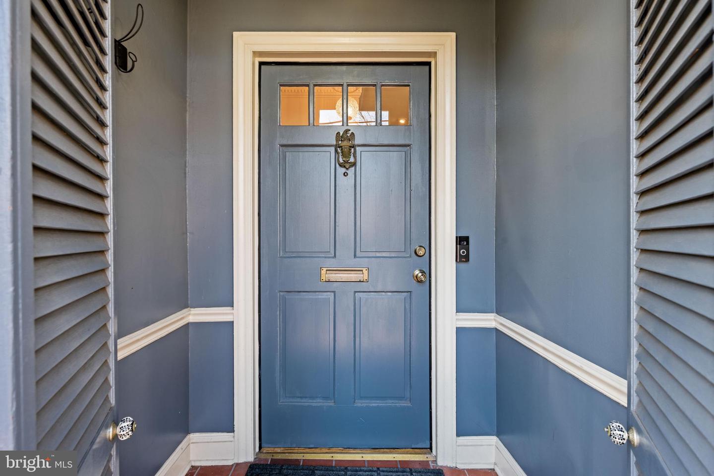 316 N ROYAL ST, ALEXANDRIA, Virginia 22314, 2 Bedrooms Bedrooms, ,2 BathroomsBathrooms,Residential,For sale,316 N ROYAL ST,VAAX2054208 MLS # VAAX2054208