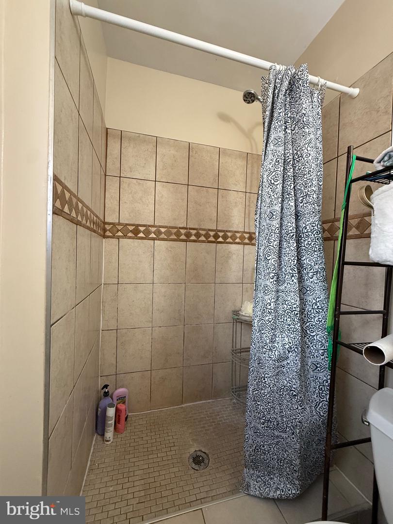 12661 VALLEYWOOD DR, WOODBRIDGE, Virginia 22192, 6 Bedrooms Bedrooms, ,3 BathroomsBathrooms,Residential,For sale,12661 VALLEYWOOD DR,VAPW2112548 MLS # VAPW2112548 12661 VALLEYWOOD DR, WOODBRIDGE, Virginia 22192, 6 Bedrooms Bedrooms, ,3 BathroomsBathrooms,Residential,For sale,12661 VALLEYWOOD DR,VAPW2112548 MLS # VAPW2112548