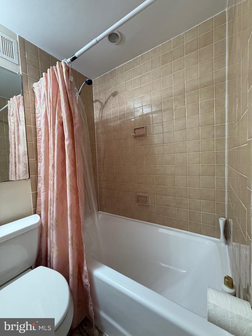 12661 VALLEYWOOD DR, WOODBRIDGE, Virginia 22192, 6 Bedrooms Bedrooms, ,3 BathroomsBathrooms,Residential,For sale,12661 VALLEYWOOD DR,VAPW2112548 MLS # VAPW2112548 12661 VALLEYWOOD DR, WOODBRIDGE, Virginia 22192, 6 Bedrooms Bedrooms, ,3 BathroomsBathrooms,Residential,For sale,12661 VALLEYWOOD DR,VAPW2112548 MLS # VAPW2112548