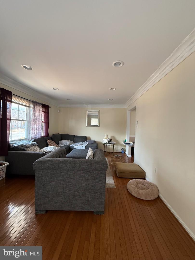 12661 VALLEYWOOD DR, WOODBRIDGE, Virginia 22192, 6 Bedrooms Bedrooms, ,3 BathroomsBathrooms,Residential,For sale,12661 VALLEYWOOD DR,VAPW2112548 MLS # VAPW2112548 12661 VALLEYWOOD DR, WOODBRIDGE, Virginia 22192, 6 Bedrooms Bedrooms, ,3 BathroomsBathrooms,Residential,For sale,12661 VALLEYWOOD DR,VAPW2112548 MLS # VAPW2112548