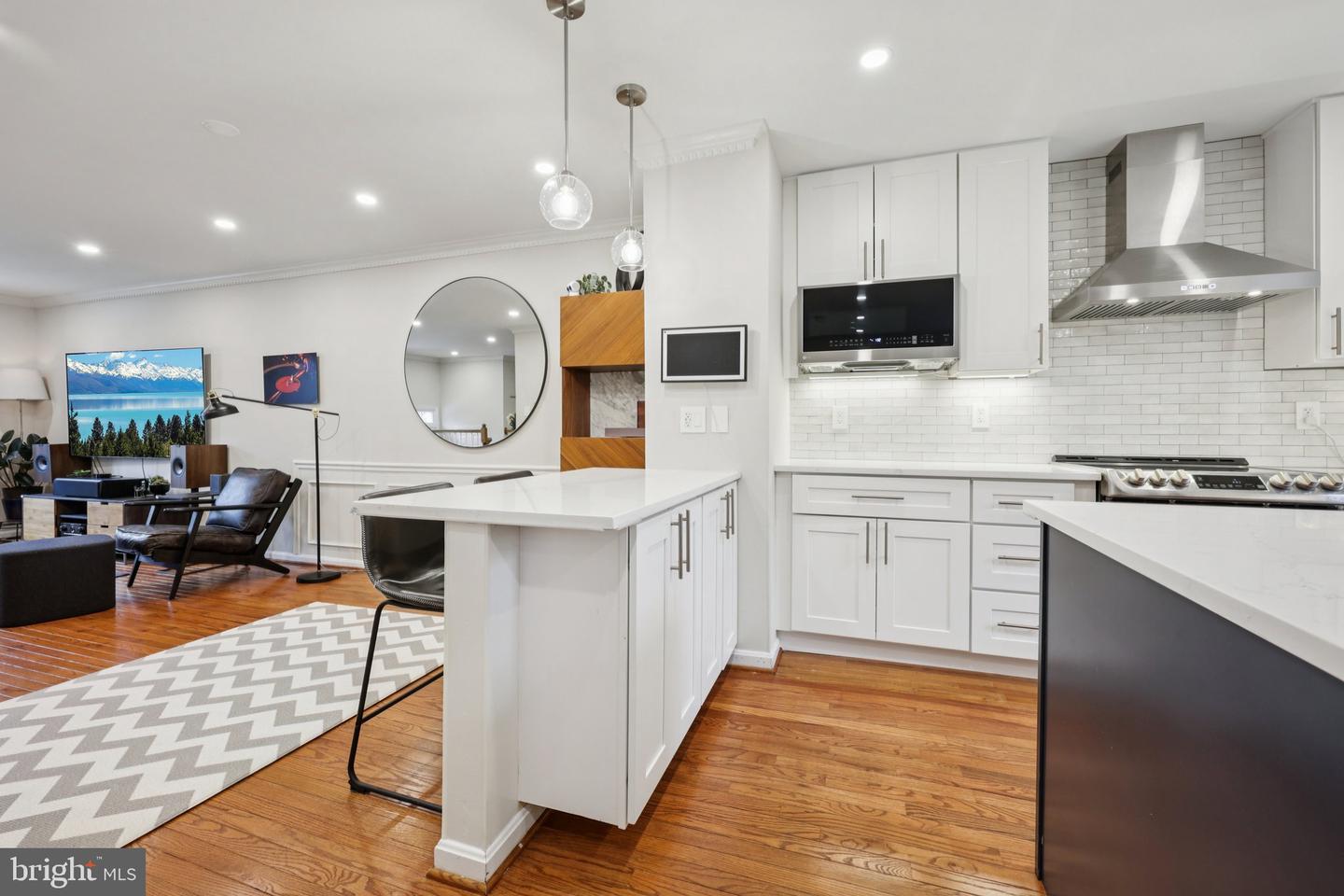 2010 PIERIS CT, VIENNA, Virginia 22182, 3 Bedrooms Bedrooms, ,2 BathroomsBathrooms,Residential,For sale,2010 PIERIS CT,VAFX2291248 MLS # VAFX2291248