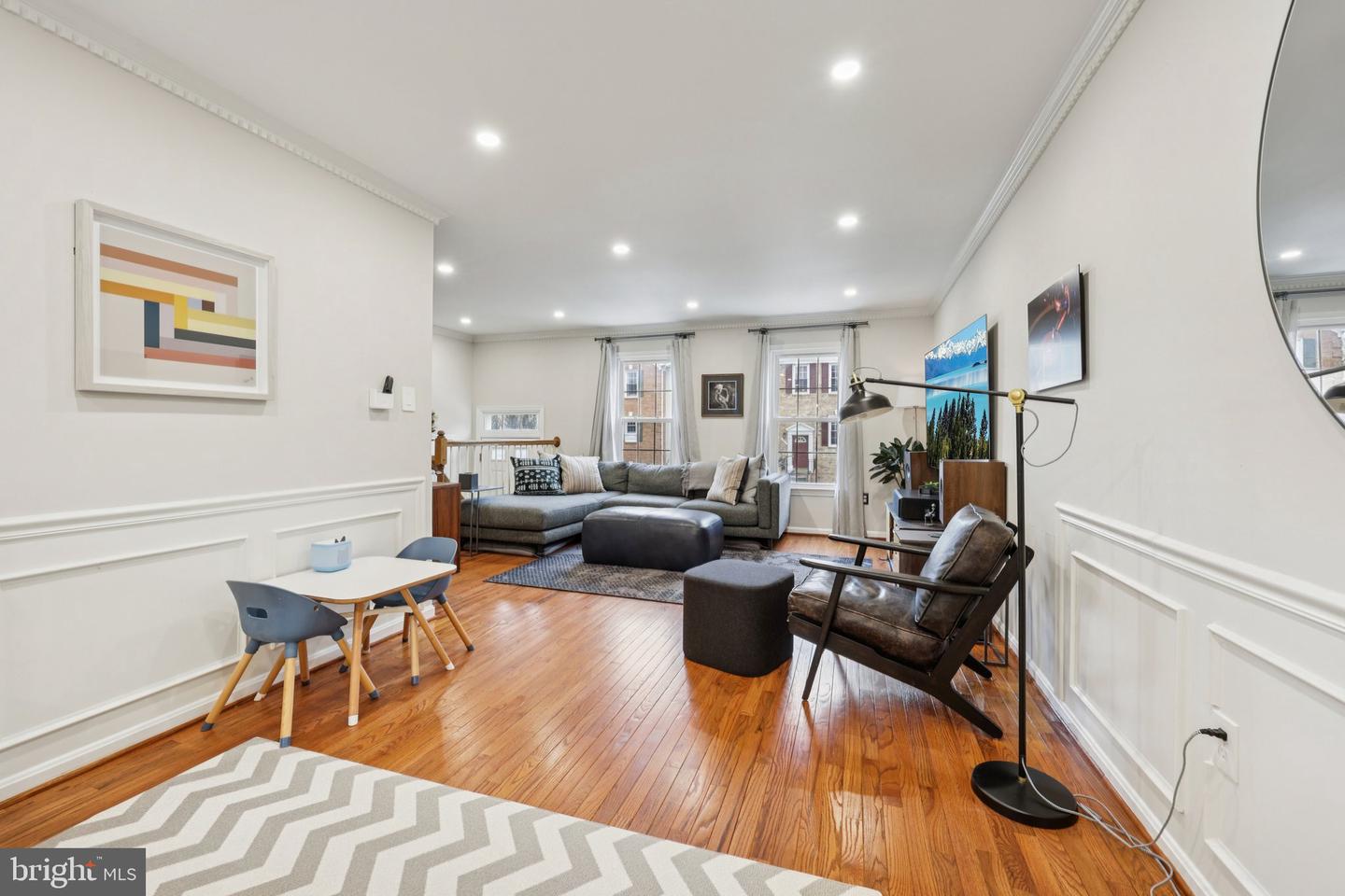 2010 PIERIS CT, VIENNA, Virginia 22182, 3 Bedrooms Bedrooms, ,2 BathroomsBathrooms,Residential,For sale,2010 PIERIS CT,VAFX2291248 MLS # VAFX2291248