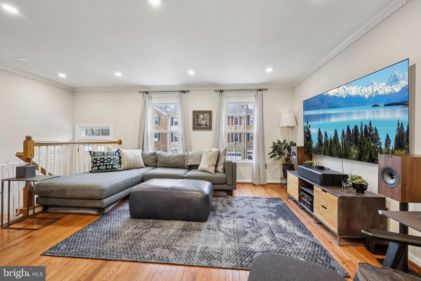 2010 PIERIS CT, VIENNA, Virginia 22182, 3 Bedrooms Bedrooms, ,2 BathroomsBathrooms,Residential,For sale,2010 PIERIS CT,VAFX2291248 MLS # VAFX2291248