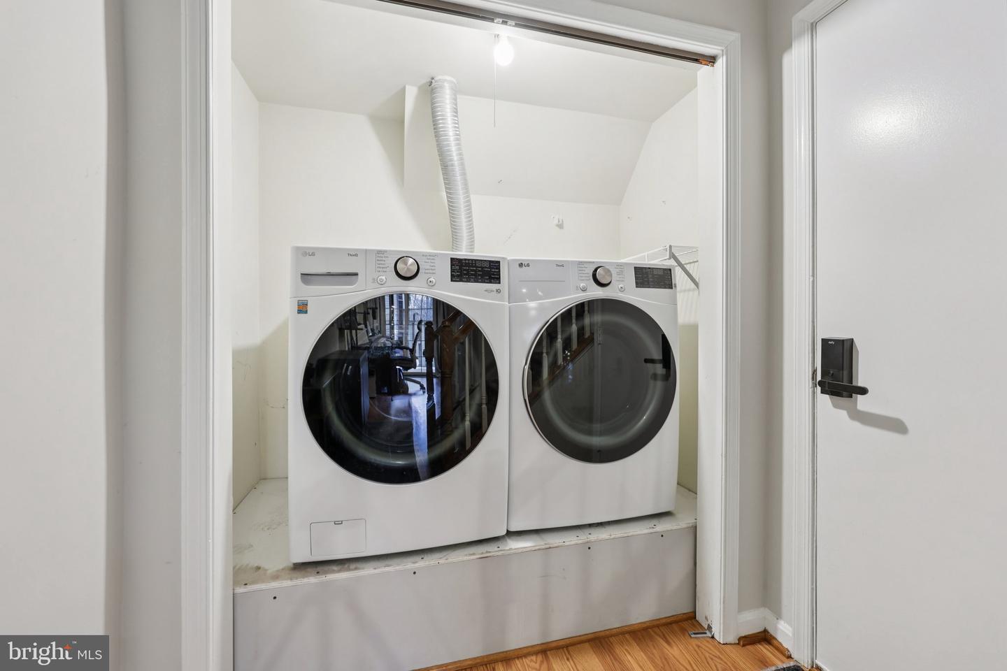 2010 PIERIS CT, VIENNA, Virginia 22182, 3 Bedrooms Bedrooms, ,2 BathroomsBathrooms,Residential,For sale,2010 PIERIS CT,VAFX2291248 MLS # VAFX2291248