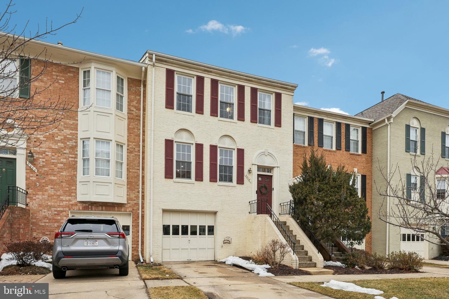 2010 PIERIS CT, VIENNA, Virginia 22182, 3 Bedrooms Bedrooms, ,2 BathroomsBathrooms,Residential,For sale,2010 PIERIS CT,VAFX2291248 MLS # VAFX2291248