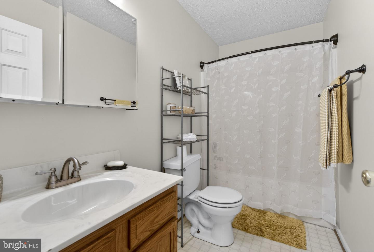 11576 WALTERS RD, ORANGE, Virginia 22960, 3 Bedrooms Bedrooms, ,2 BathroomsBathrooms,Residential,For sale,11576 WALTERS RD,VAOR2013308 MLS # VAOR2013308