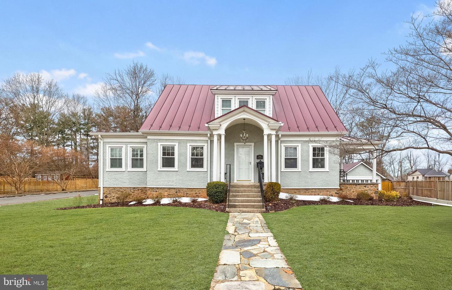 9016 GRANT AVE, MANASSAS, Virginia 20110, 4 Bedrooms Bedrooms, ,4 BathroomsBathrooms,Residential,For sale,9016 GRANT AVE,VAMN2010266 MLS # VAMN2010266