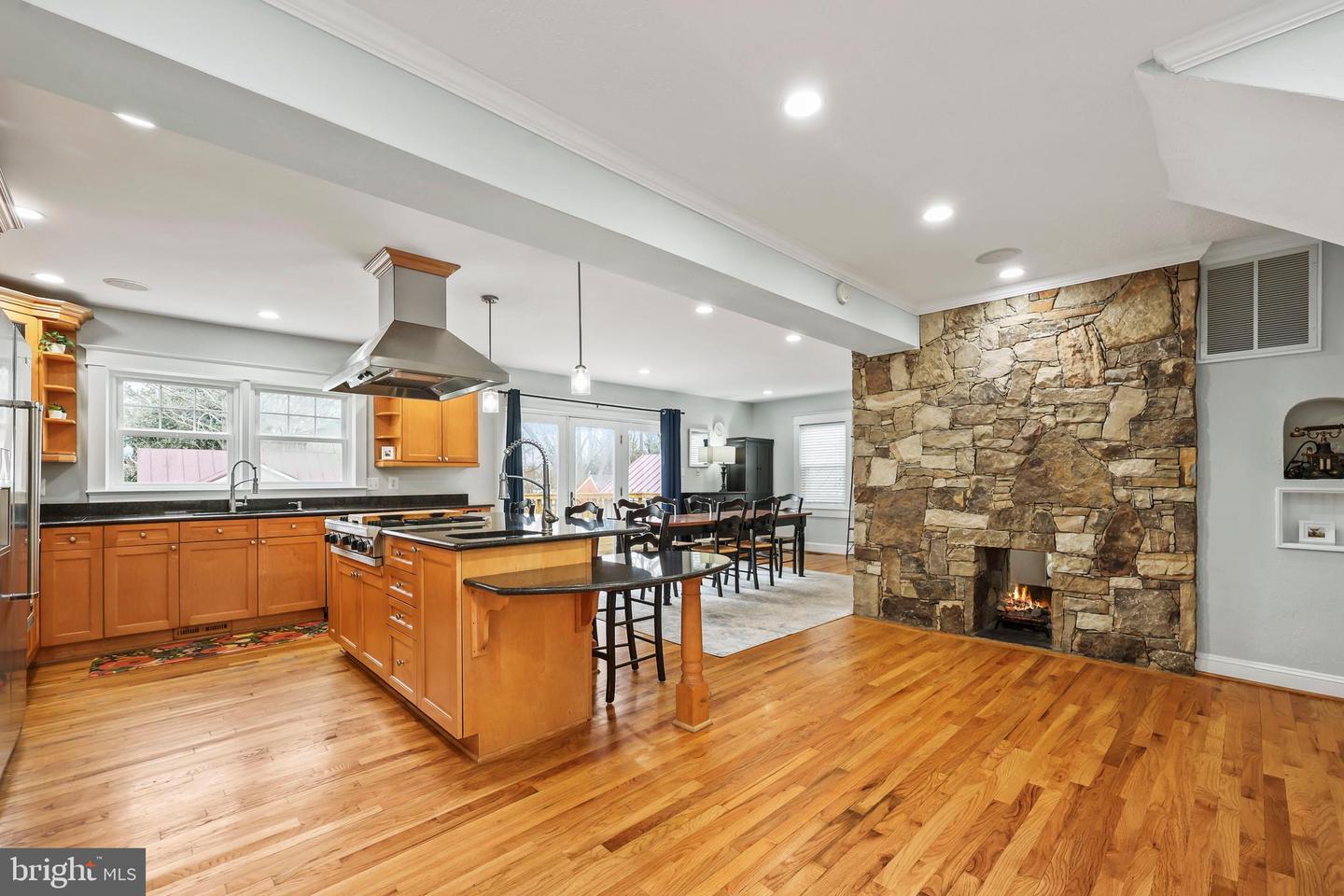 9016 GRANT AVE, MANASSAS, Virginia 20110, 4 Bedrooms Bedrooms, ,4 BathroomsBathrooms,Residential,For sale,9016 GRANT AVE,VAMN2010266 MLS # VAMN2010266