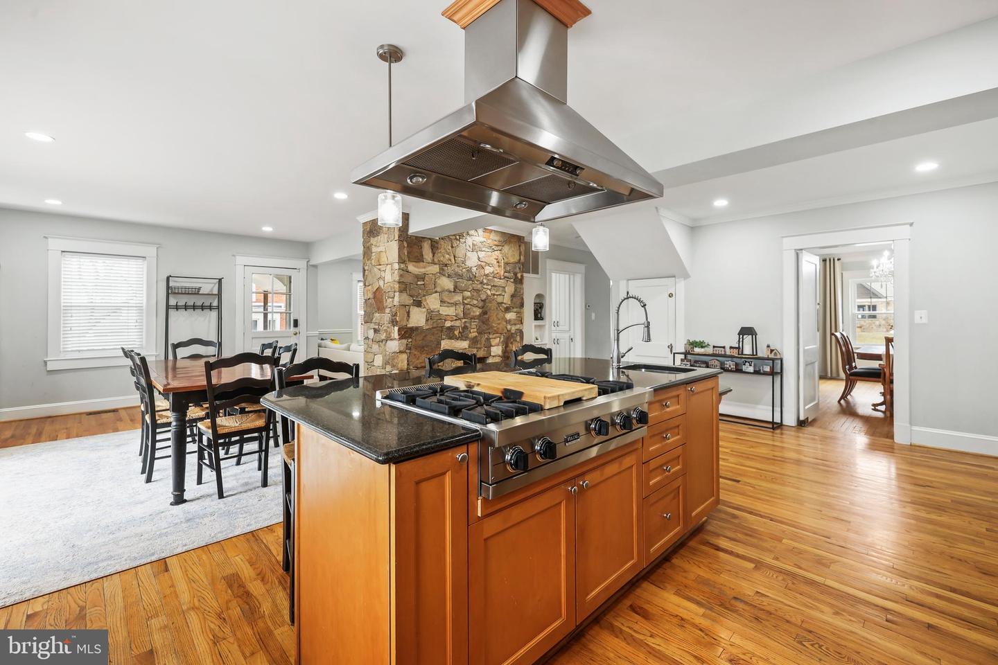 9016 GRANT AVE, MANASSAS, Virginia 20110, 4 Bedrooms Bedrooms, ,4 BathroomsBathrooms,Residential,For sale,9016 GRANT AVE,VAMN2010266 MLS # VAMN2010266