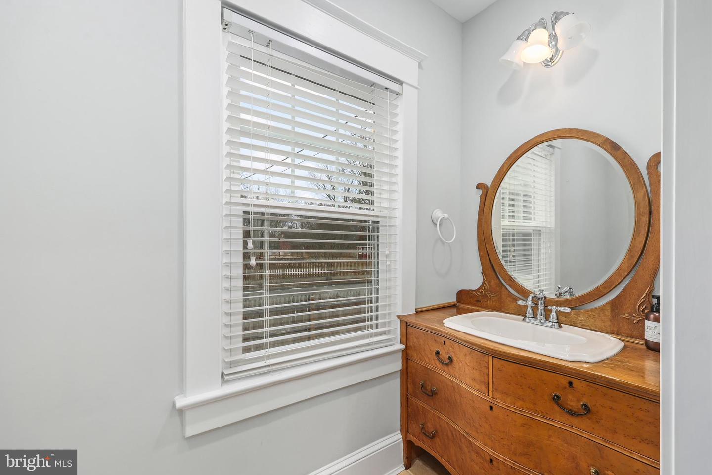 9016 GRANT AVE, MANASSAS, Virginia 20110, 4 Bedrooms Bedrooms, ,4 BathroomsBathrooms,Residential,For sale,9016 GRANT AVE,VAMN2010266 MLS # VAMN2010266