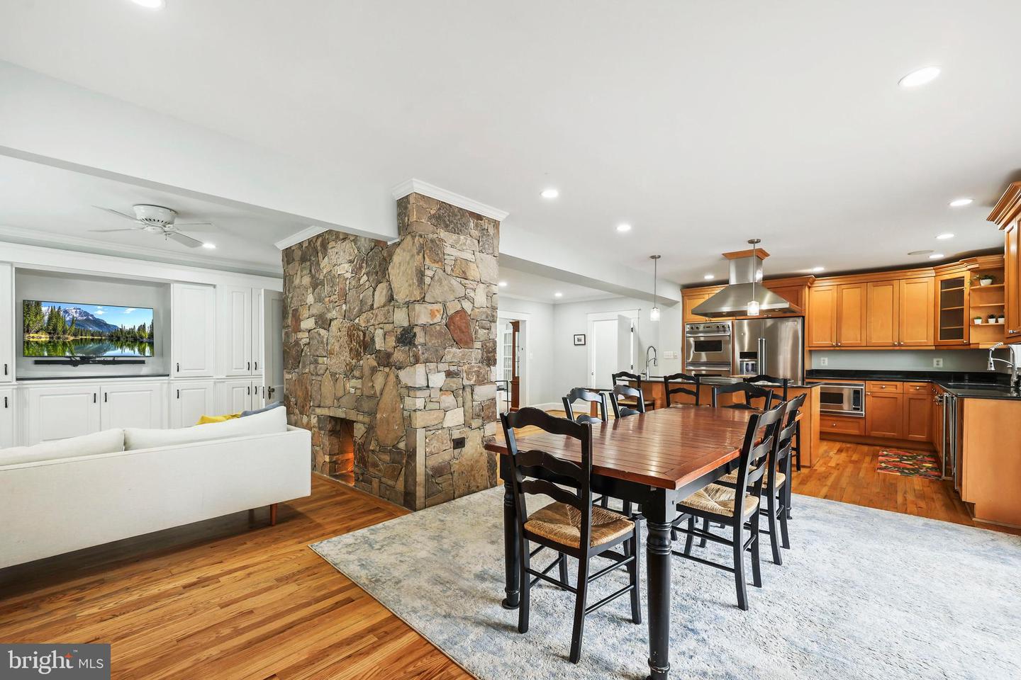 9016 GRANT AVE, MANASSAS, Virginia 20110, 4 Bedrooms Bedrooms, ,4 BathroomsBathrooms,Residential,For sale,9016 GRANT AVE,VAMN2010266 MLS # VAMN2010266