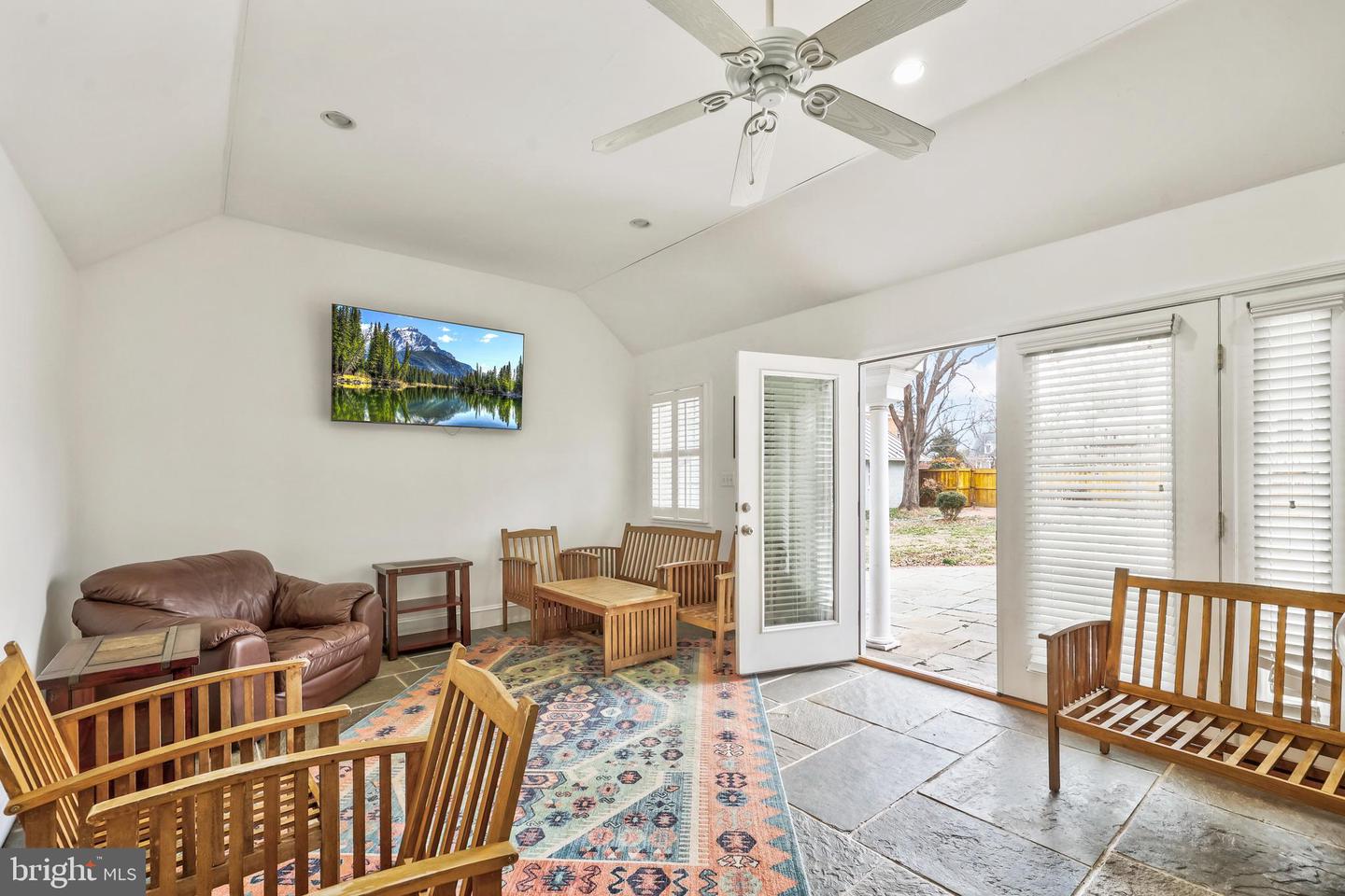 9016 GRANT AVE, MANASSAS, Virginia 20110, 4 Bedrooms Bedrooms, ,4 BathroomsBathrooms,Residential,For sale,9016 GRANT AVE,VAMN2010266 MLS # VAMN2010266