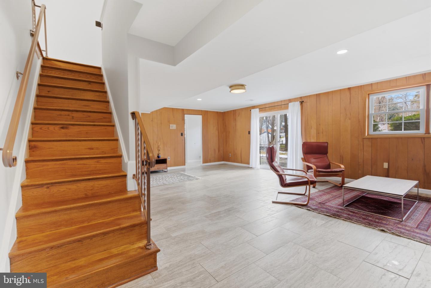 2410 DREXEL ST, VIENNA, Virginia 22180, 4 Bedrooms Bedrooms, 13 Rooms Rooms,3 BathroomsBathrooms,Residential,For sale,2410 DREXEL ST,VAFX2291286 MLS # VAFX2291286