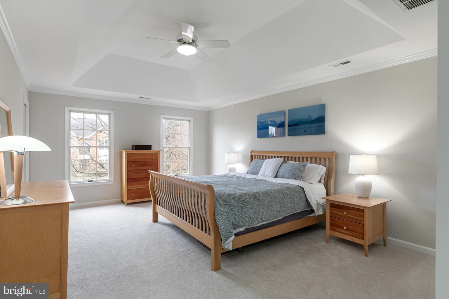 3515 BROADRUN DR, FAIRFAX, Virginia 22033, 5 Bedrooms Bedrooms, ,4 BathroomsBathrooms,Residential,For sale,3515 BROADRUN DR,VAFX2291302 MLS # VAFX2291302