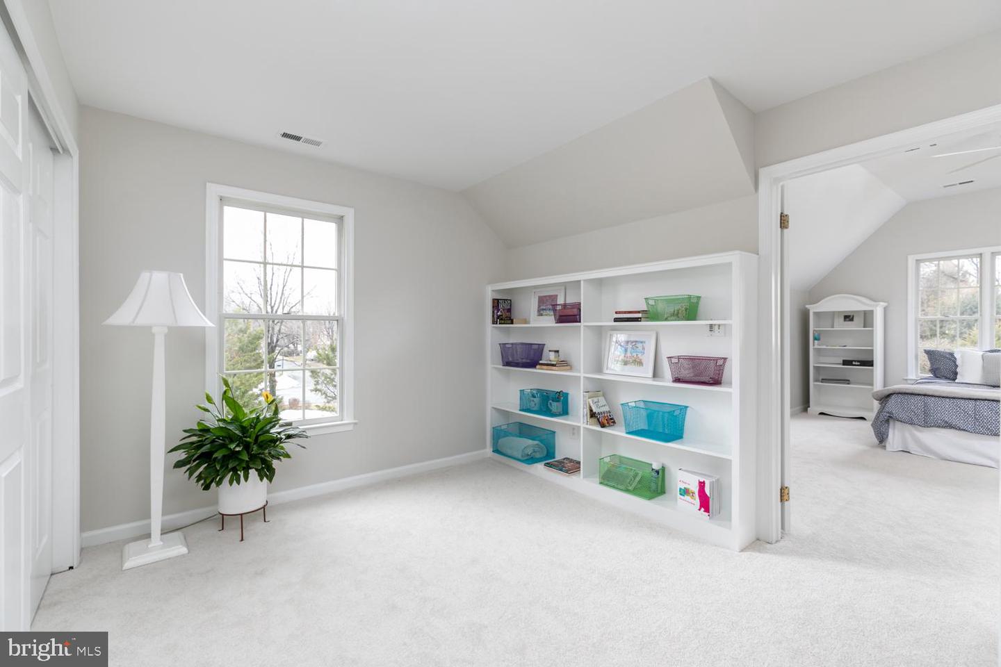 3515 BROADRUN DR, FAIRFAX, Virginia 22033, 5 Bedrooms Bedrooms, ,4 BathroomsBathrooms,Residential,For sale,3515 BROADRUN DR,VAFX2291302 MLS # VAFX2291302