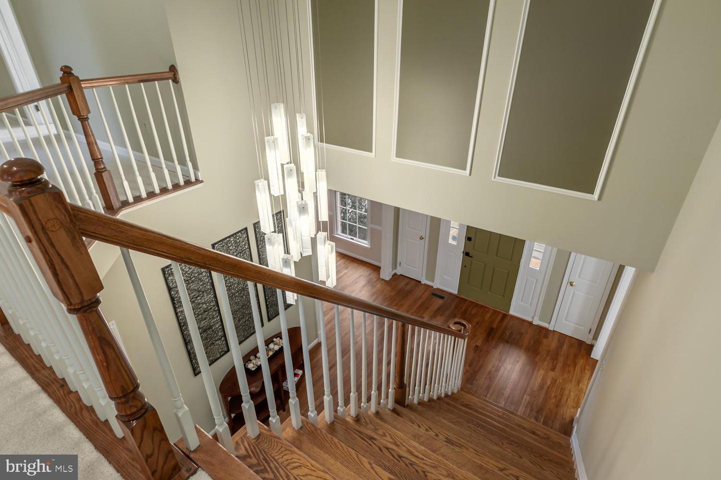 3515 BROADRUN DR, FAIRFAX, Virginia 22033, 5 Bedrooms Bedrooms, ,4 BathroomsBathrooms,Residential,For sale,3515 BROADRUN DR,VAFX2291302 MLS # VAFX2291302