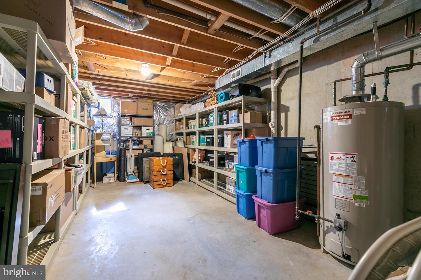 3515 BROADRUN DR, FAIRFAX, Virginia 22033, 5 Bedrooms Bedrooms, ,4 BathroomsBathrooms,Residential,For sale,3515 BROADRUN DR,VAFX2291302 MLS # VAFX2291302