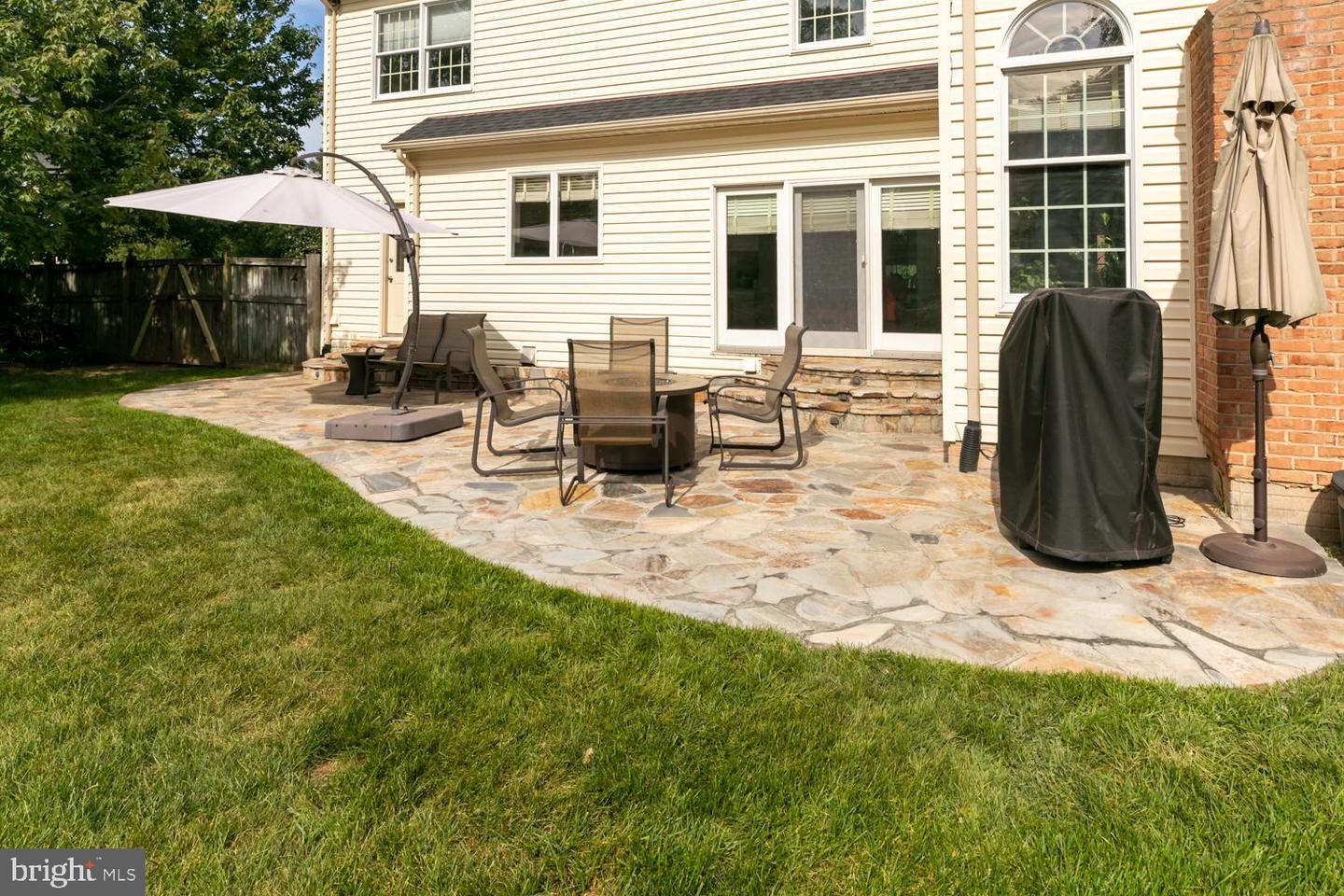 3515 BROADRUN DR, FAIRFAX, Virginia 22033, 5 Bedrooms Bedrooms, ,4 BathroomsBathrooms,Residential,For sale,3515 BROADRUN DR,VAFX2291302 MLS # VAFX2291302