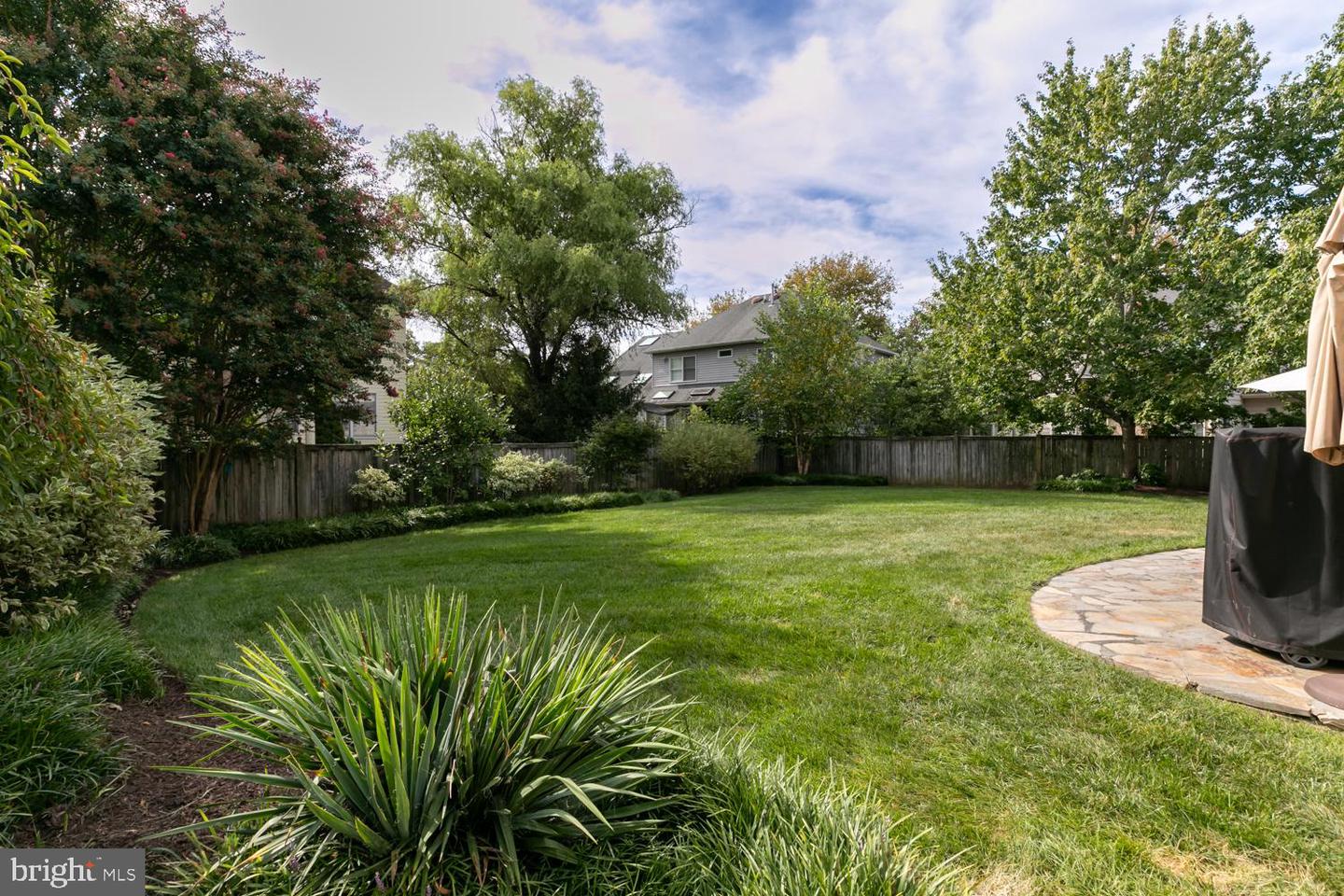 3515 BROADRUN DR, FAIRFAX, Virginia 22033, 5 Bedrooms Bedrooms, ,4 BathroomsBathrooms,Residential,For sale,3515 BROADRUN DR,VAFX2291302 MLS # VAFX2291302