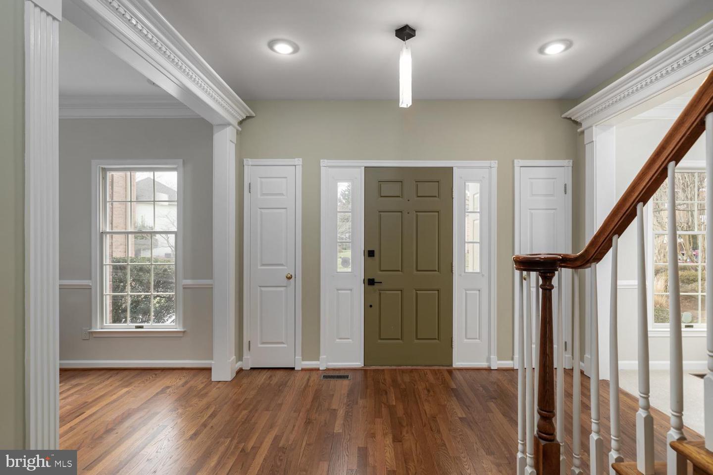 3515 BROADRUN DR, FAIRFAX, Virginia 22033, 5 Bedrooms Bedrooms, ,4 BathroomsBathrooms,Residential,For sale,3515 BROADRUN DR,VAFX2291302 MLS # VAFX2291302